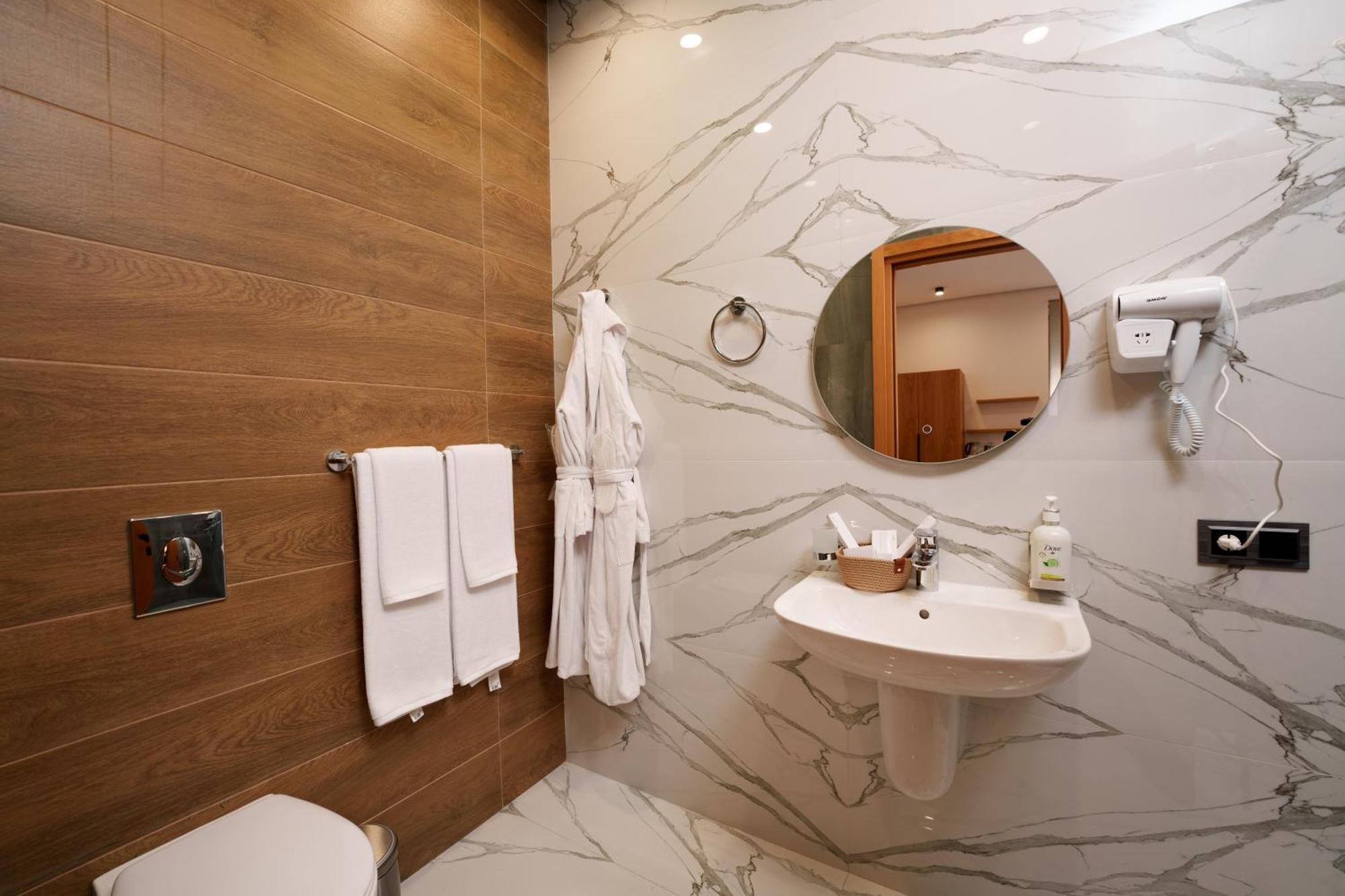 Revive Boutique Hotel Yerevan Ngoại thất bức ảnh
