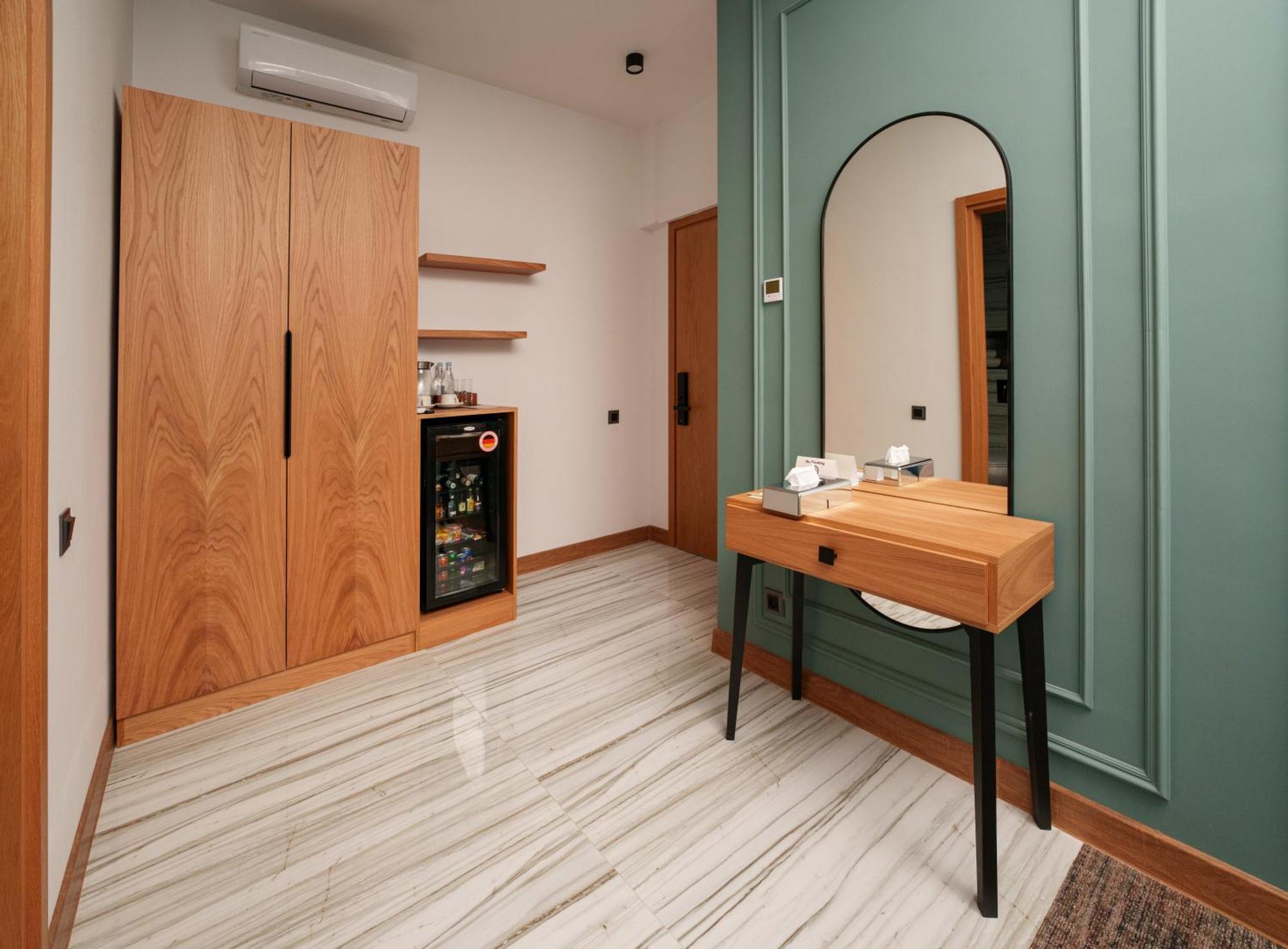 Revive Boutique Hotel Yerevan Phòng bức ảnh